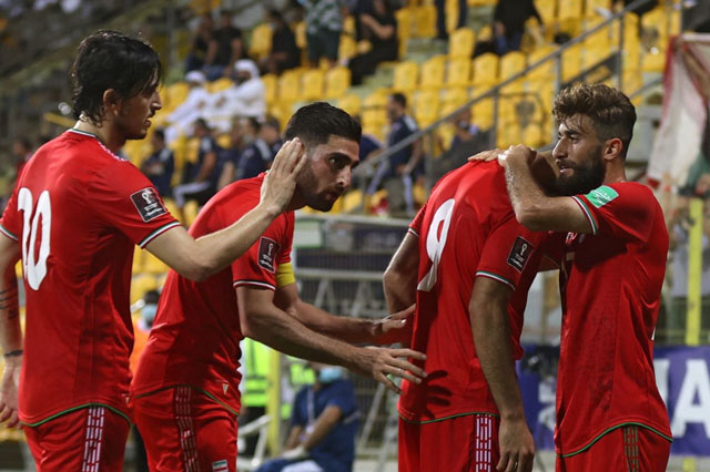 Iran củng cố ngôi đầu bảng A vòng loại thứ 3 World Cup 2022
