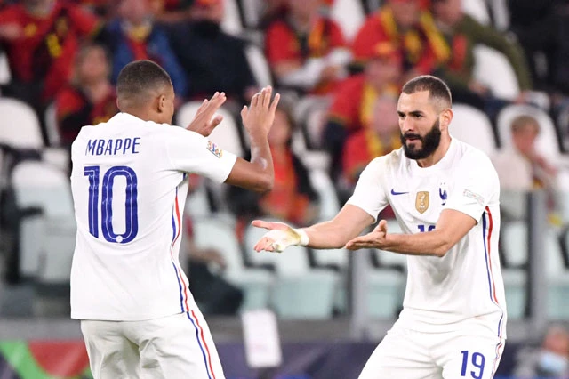 Benzema và Mbappe.