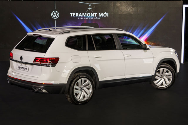 Đánh giá đối thủ mới của Toyota Land Cruiser Prado tại Việt Nam