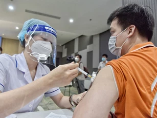 Người tiêm đủ 2 mũi vaccine COVID-19 từ TP Hồ Chí Minh về có phải cách ly tập trung?