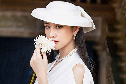 Sông sâu còn thấu đáy, lòng người khó dò: Phụ nữ khôn có 3 lời đừng nói ra