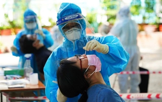 TP Hồ Chí Minh “hồi sức” cho doanh nghiệp: Hoàn thuế sớm, kiến nghị tiền chống dịch hạch toán vào chi phí - Ảnh 3.