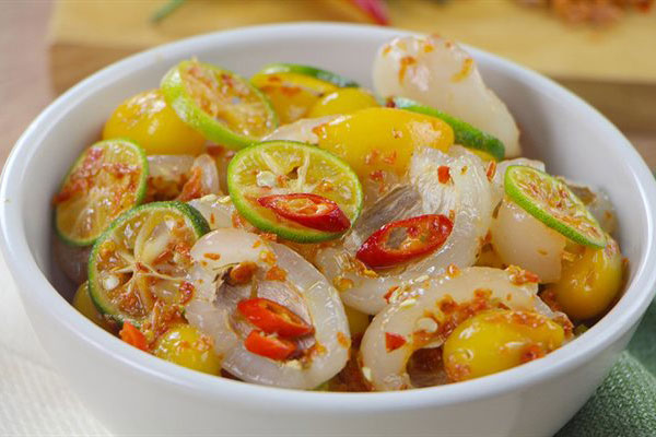 Mách bạn cách ăn chôm chôm ngon gấp 3 lần lại vô cùng đơn giản