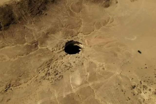 Phát hiện kinh ngạc bên trong 'giếng địa ngục' không ai dám tới gần