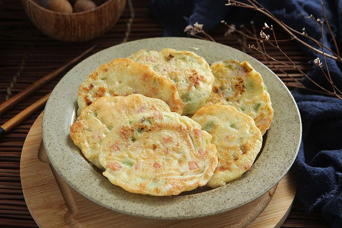 Cứ tưởng mướp chỉ để xào nấu, đem làm thế này lại được món ăn sáng ngon đặc sắc