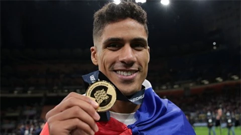 Varane xứng danh chuyên gia đá chung kết