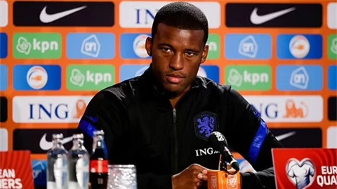 Wijnaldum không hạnh phúc tại PSG