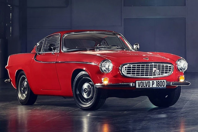 10. Volvo P1800 1961.