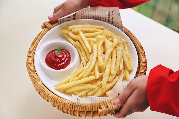 Chiên khoai tây đừng cho ngay vào chảo dầu, thêm bước nữa, khoai giòn tuyệt ngon