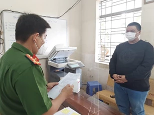 Đồng Tháp: Bắt tạm giam nam thanh niên thuê ô tô mang đi bán