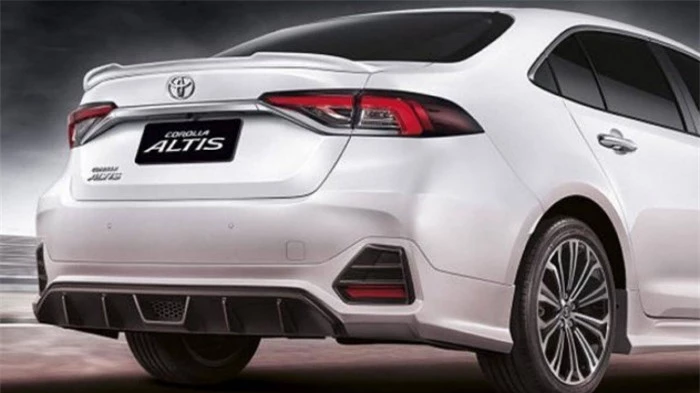 Toyota Corolla Altis thể thao hơn với gói độ trị giá 28 triệu đồng 4