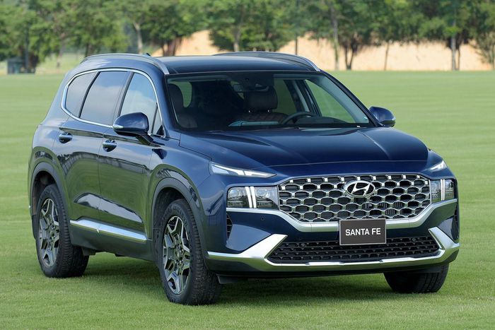 Nhi&#x1EC1;u xe SUV &#x27;h&#xE0;ng hot&#x27; gi&#x1EA3;m gi&#xE1; m&#x1EA1;nh trong th&#xE1;ng 10