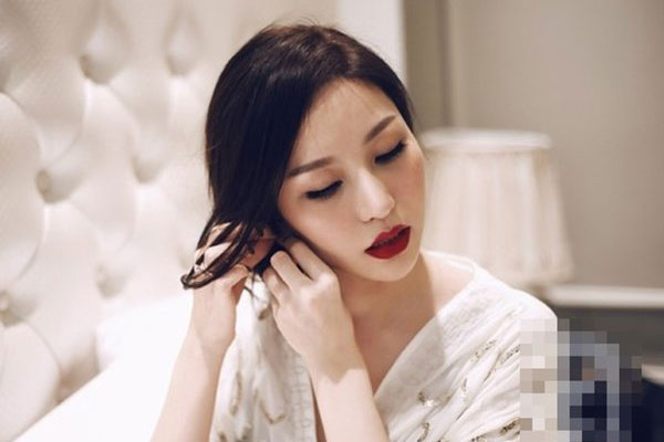 Xinh đẹp chưa đủ, phụ nữ có thêm điểm này là khí chất ngời ngời, đàn ông ‘si mê’ không dứt