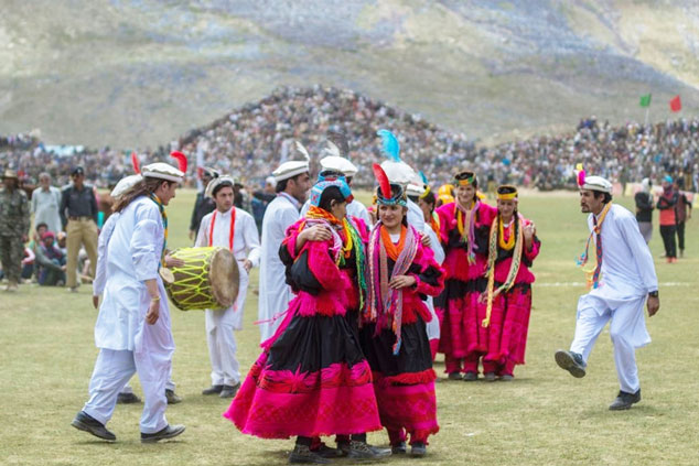 Tộc người Kalash với những câu chuyện nơi dãy núi Hindu Kush