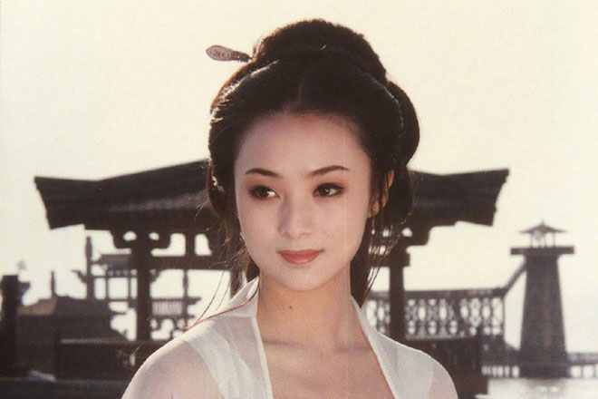 Nhan sắc của "tứ đại mỹ nhân" màn ảnh Hoa ngữ: Dương Mịch xinh đẹp tuyệt trần vẫn thua kém người này