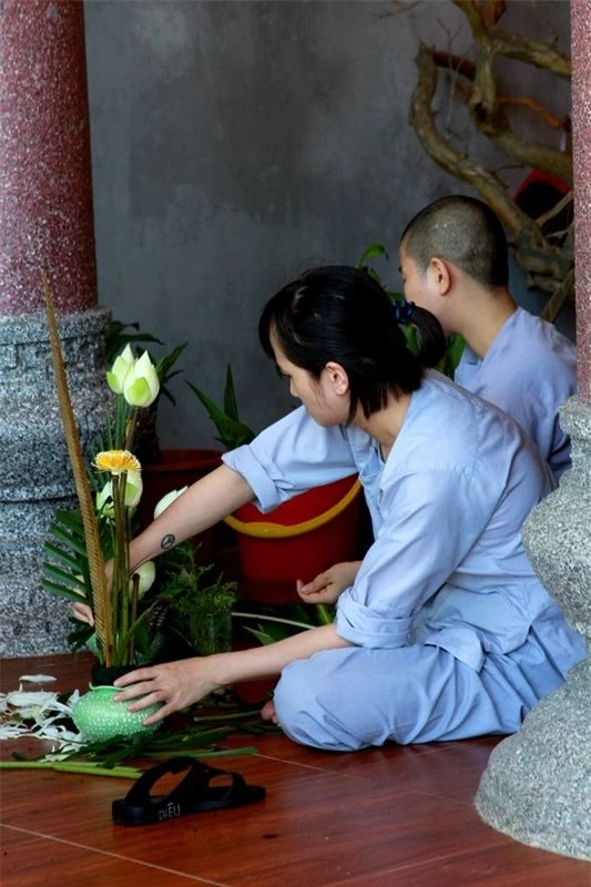 Chùa Cái Bầu​ – Điểm du lịch tâm linh bên Vịnh Bái Tử Long 11