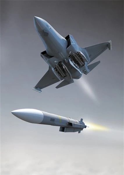 Thực hiện chương trình tích hợp vũ khí Meteor và SPEAR 3 cho F-35 của Ý và Anh là hai nhà thầu BAE Systems và MBDA. Tom Fillingham, thuộc Bộ phận vũ khí Hàng không của BAE Systems cho biết: \