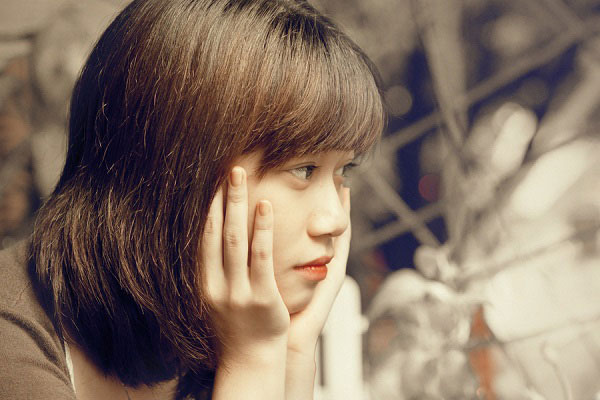 Đang vui vẻ tổ chức sinh nhật cho mẹ tôi thì anh trai bỗng bật khóc, rồi anh chỉ đĩa cá hấp khiến cả nhà giật mình