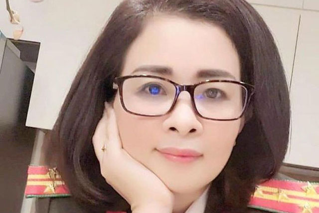 Khởi tố người phụ nữ đóng giả Đại tá an ninh để lừa đảo