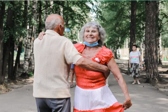 Con ng&#x1B0;&#x1EDD;i c&#xF3; th&#x1EC3; s&#x1ED1;ng l&#xE2;u h&#x1A1;n &#x111;&#xE1;ng k&#x1EC3; trong t&#x1B0;&#x1A1;ng lai