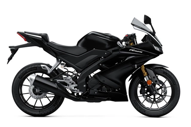 2. Yamaha YZF-R125 (giá khởi điểm: 5.199 euro).