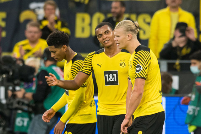 Haaland lập cú đúp, Dortmund tạm chiếm ngôi đầu của Bayern