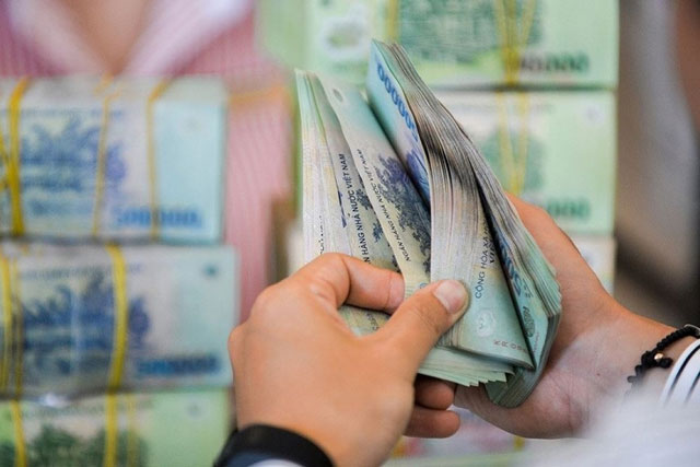 Có nên nới bội chi và tăng vay nợ để phục hồi kinh tế?
