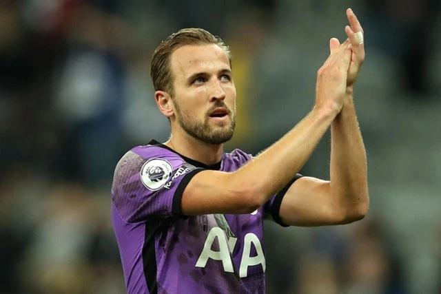 Tiền đạo: Harry Kane (Tottenham).