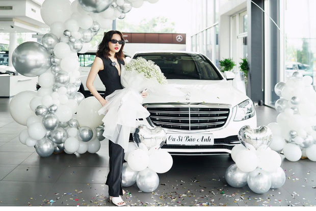 Bảo Anh gây choáng khi tậu xế hộp 4 tỷ đồng giữa mùa dịch