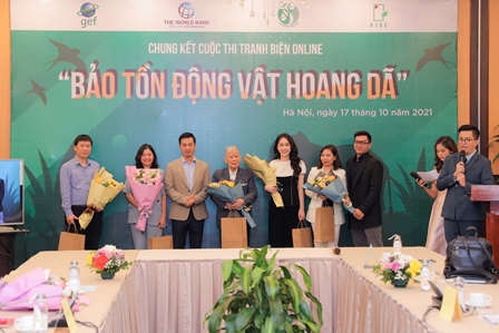 Tìm ra đội vô địch cuộc thi tranh biện online “Bảo tồn động vật hoang dã”