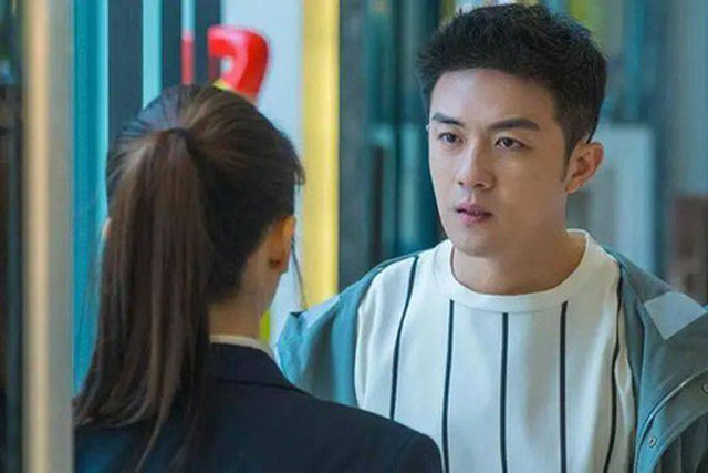 Mỗi tháng chỉ đưa vợ 5 triệu để tiêu xài, tôi ngã ngửa khi hai năm sau, cô ấy đưa ra cuốn sổ tiết kiệm 2 tỷ