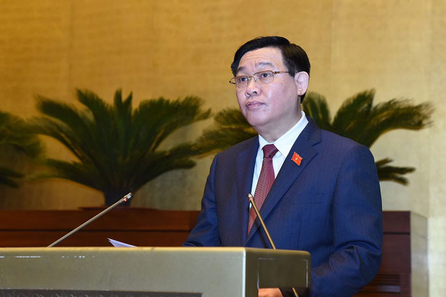 Quốc hội đánh giá cao sự điều hành quyết liệt của Chính phủ; trân trọng những nghĩa cử cao đẹp của đồng bào