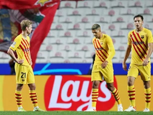 Barca và nỗi lo hàng thủ