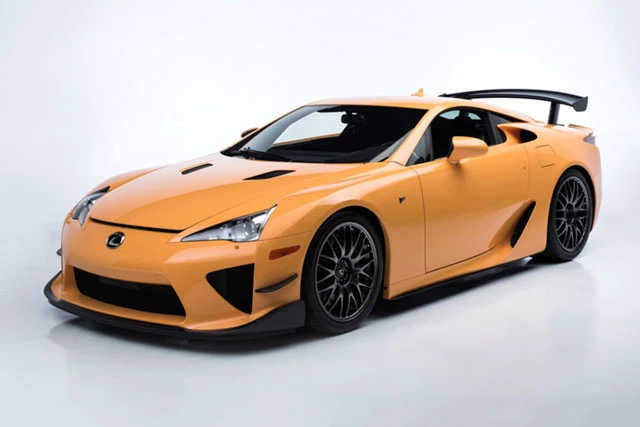 4. Lexus LFA Nurburgring Edition (công suất tối đa: 563 mã lực).