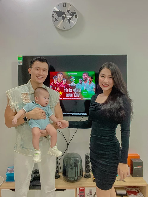 Gia đình Xuân Phúc. Gia đình Xuân Phúc.