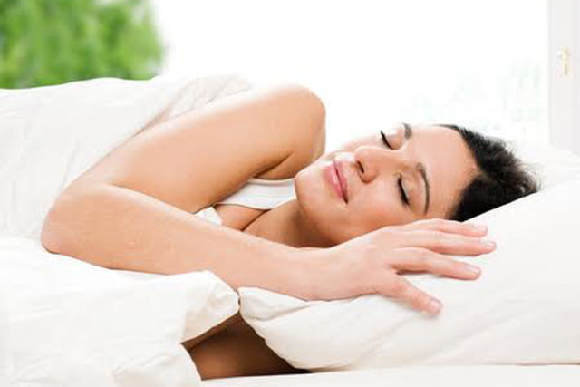 Ngủ nghiêng có thể phòng tránh bệnh mất trí