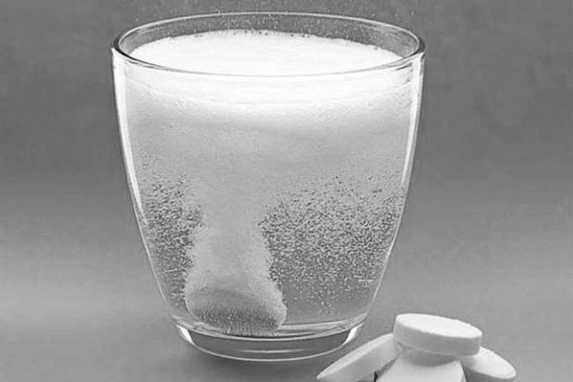 Bạn đã sử dụng thuốc dạng sủi đúng cách?