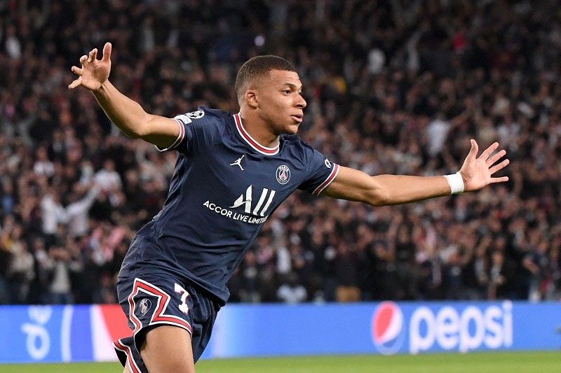 Đội hình tiêu biểu lượt trận thứ 3 vòng bảng Champions League: Vinh danh Mbappe