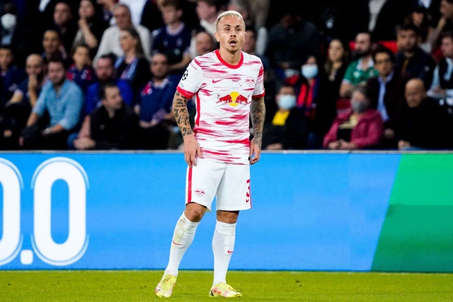 Hậu vệ trái: Angelino (RB Leipzig).