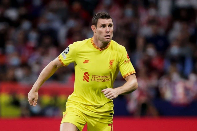 Tiền vệ: James Milner (Liverpool).