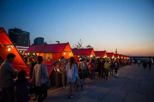 Khám phá những khu chợ đêm nổi tiếng ở Hàn Quốc