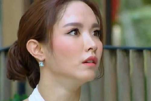 Lén lắp camera trong nhà, tôi bật ngửa khi chứng kiến hành động tày đình của chị chồng