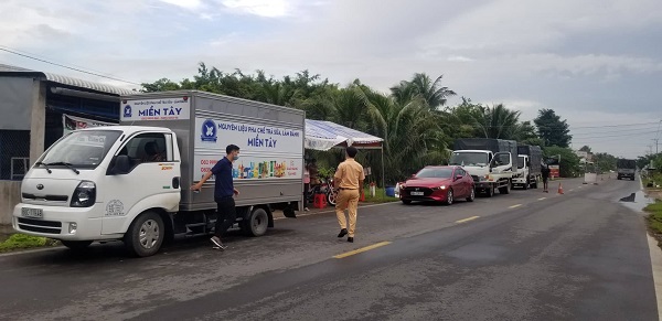 Đồng Tháp: Cách ly 14 ngày người về từ các địa phương, khu vực có số ca mắc COVID-19 cao và chưa tiêm vaccine