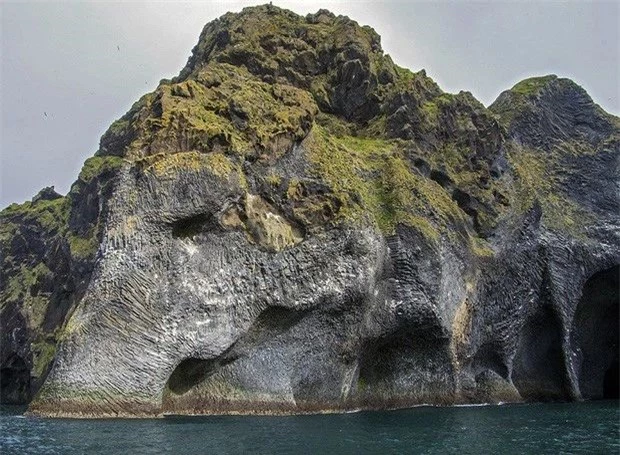 Những hòn đảo kì vĩ có hình dạng như thế giới động vật khiến ai cũng trầm trồ, sống động nhất là hòn đảo xếp số 1 - Ảnh 1.