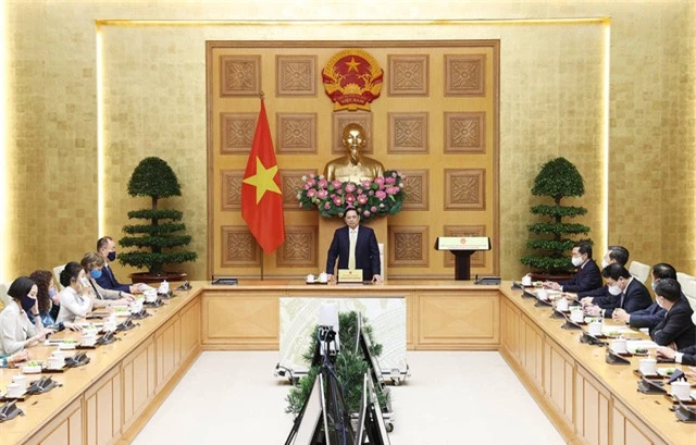 Thủ tướng đề nghị các tổ chức LHQ tiếp tục hỗ trợ Việt Nam vaccine sớm nhất, nhiều nhất có thể - Ảnh 2.