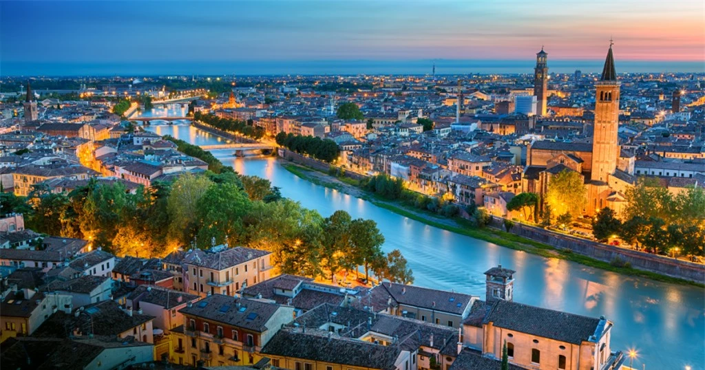 Xiêu lòng trước vẻ quyến rũ của những thành phố đẹp nhất nước Ý