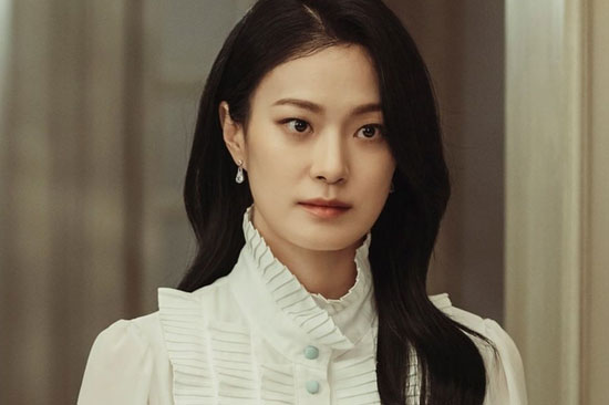 Về nhà người yêu ra mắt, bác gái hẹn riêng tôi tâm sự và tiết lộ một chuyện sốc óc