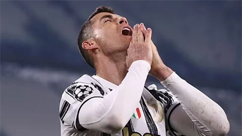 Báo Ý gọi Ronaldo là 'kẻ phá hoại' ở Juventus