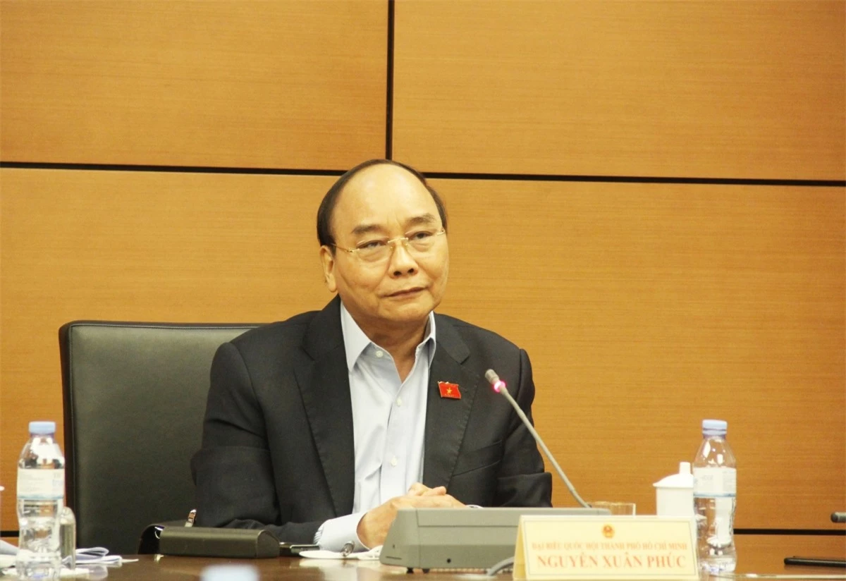 Chủ tịch nước Nguyễn Xuân Phúc phát biểu tại thảo luận tổ sáng 23/10.
