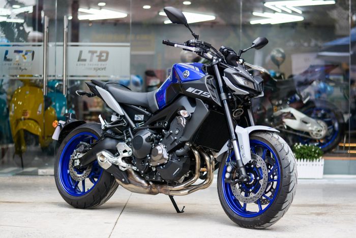 Chi tiết Yamaha MT-09 giá 329 triệu đồng, nhập khẩu từ Nhật Bản